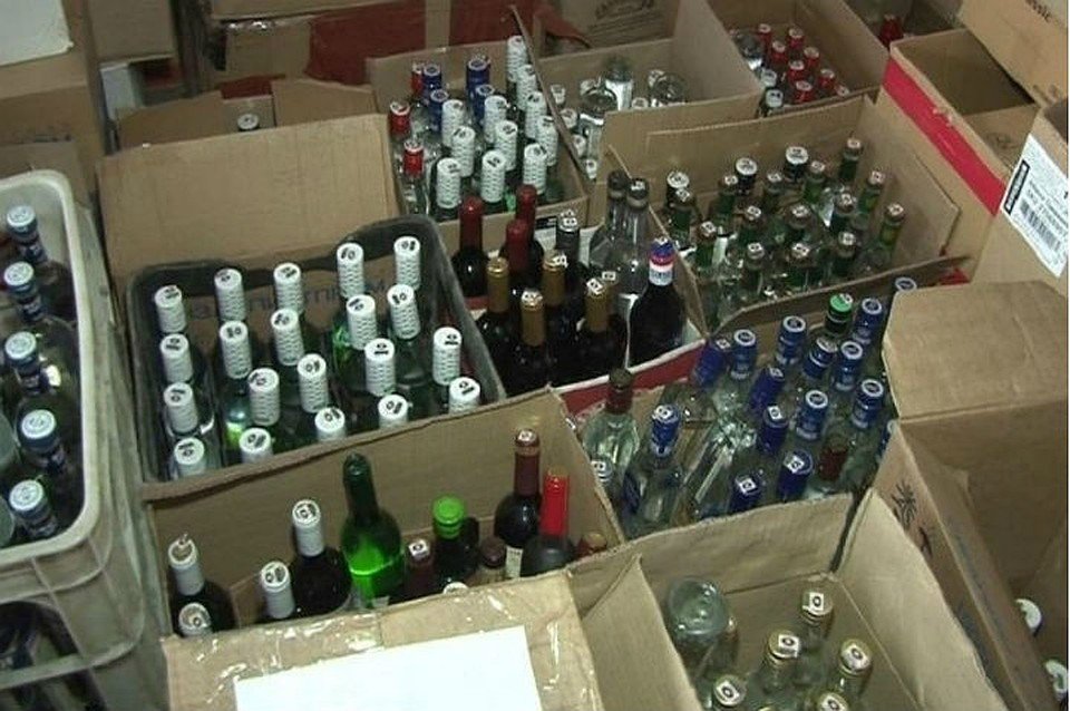 Фискалы Киевщины изъяли крупную партию контрафактного алкоголя