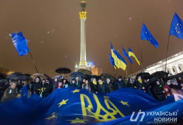 В Киевсовете инициировали обращение к Зеленскому относительно “травли” Порошенко и активистов Евромайдана