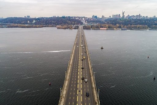 Кличко попросили заменить трубы на мосту Патона