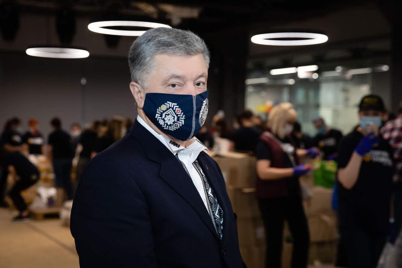 У Порошенко диагностировали COVID-19