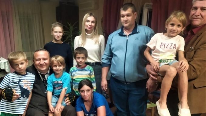 Волонтери “Європейської Солідарності” Броварської ОТГ відвідали вихованців будинку сімейного типу