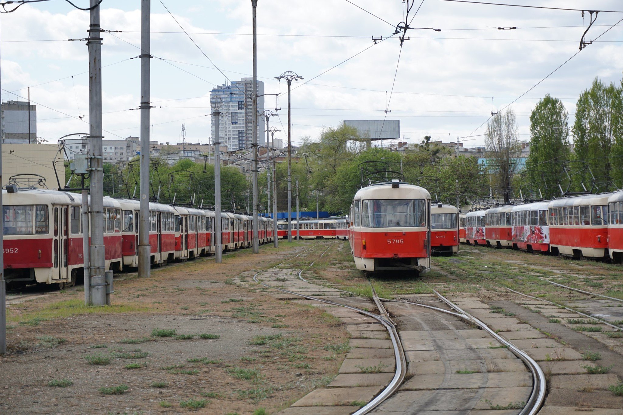 Две ближайшие ночи трамваи двух маршрутов в Киеве будут курсировать в сокращенном режиме