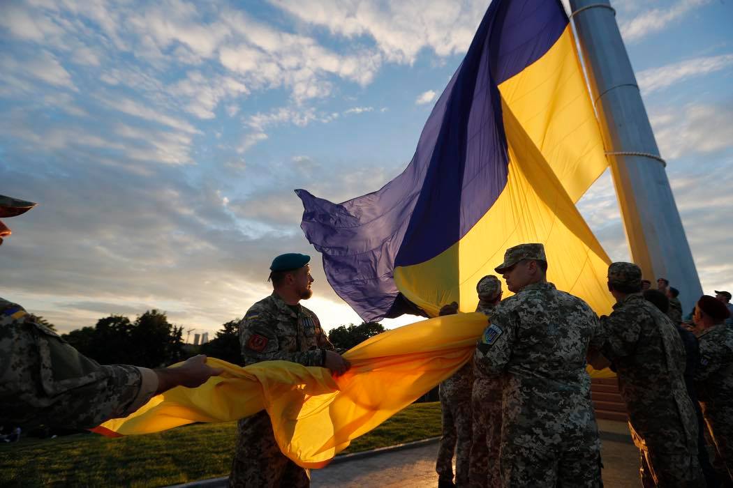 Виталий Кличко поздравил защитников Украины