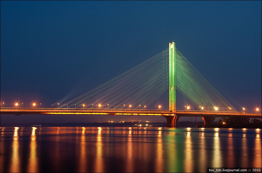 На эстакаде Южного моста в Киеве до 2 декабря будут ограничивать движение транспорта