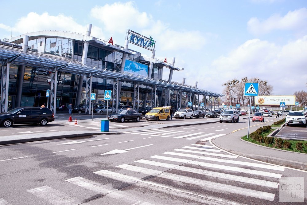 Пассажиропоток аэропорта “Киев” в этом году снизился более чем на 70%