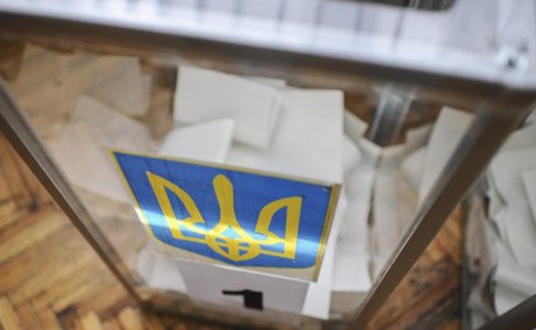 Полиция задержала нарушителя за организацию “карусели” во время второго тура выборов мэра Украинки (видео)