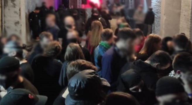 Посетителей столичного ночного клуба оштрафовали за отсутствие масок (видео)