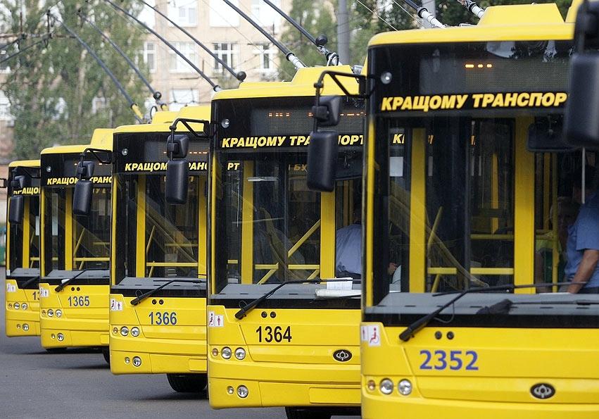 В ночь на завтра, 10 ноября, столичный троллейбус №27 будет работать в сокращенном режиме