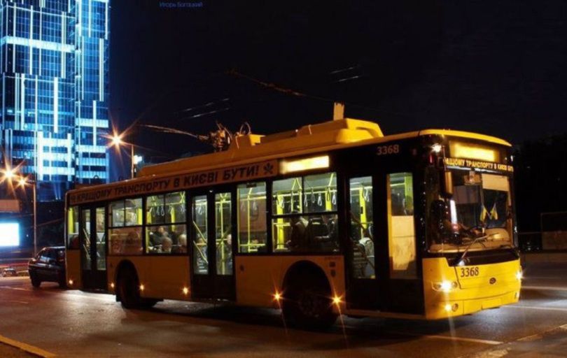 В ночь на 31 декабря ряд столичных троллейбусов изменит режим работы и маршруты