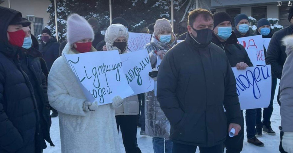 У Борисполі “тарифний майдан” перетворили на приховану передвиборчу агітацію одного з кандидатів у мери