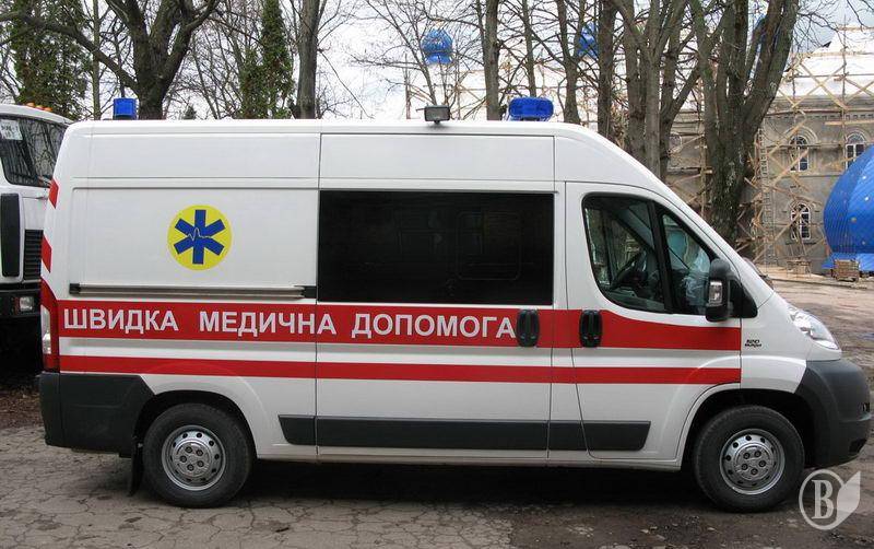 В Киеве на бригаду экстренной медицинской помощи снова напал пьяный пациент