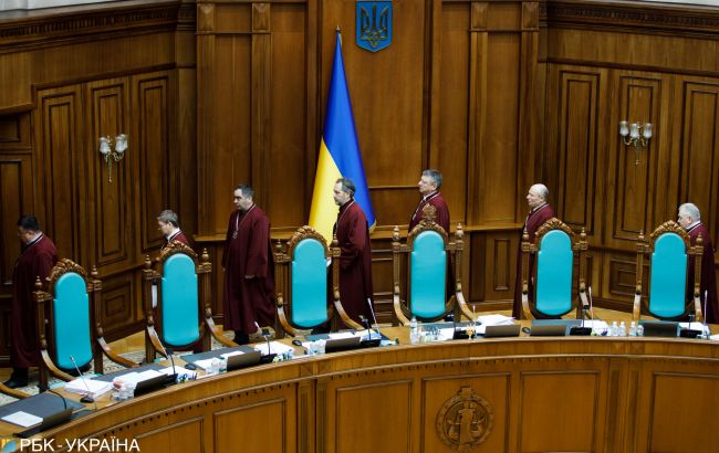 Законопроект о конституционной процедуре ВР отправила на повторное первое чтение