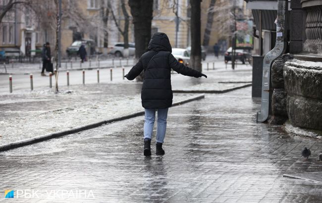 Киевлян предупреждают об ожидаемом завтра гололеде