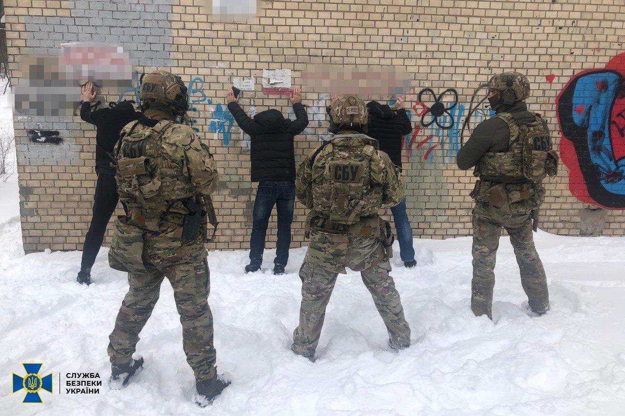 На Киевщине СБУ задержала группу террористов “Исламского государства” (фото, видео)