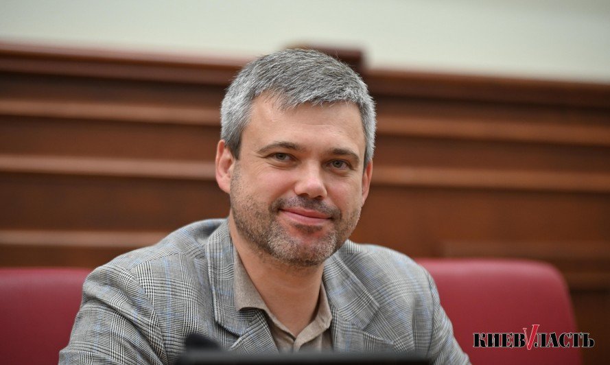 В Киевсовете собираются согласовать Петра Оленича на должность зама Кличко