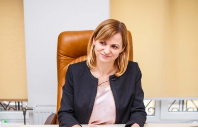 Депутатка Пуртова хочет полный отчет по работе Управляющей компании по обслуживанию жилфонда Соломенского района