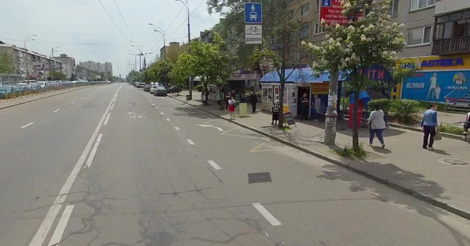 Столичные власти планируют переоборудовать три остановки в Днепровском районе
