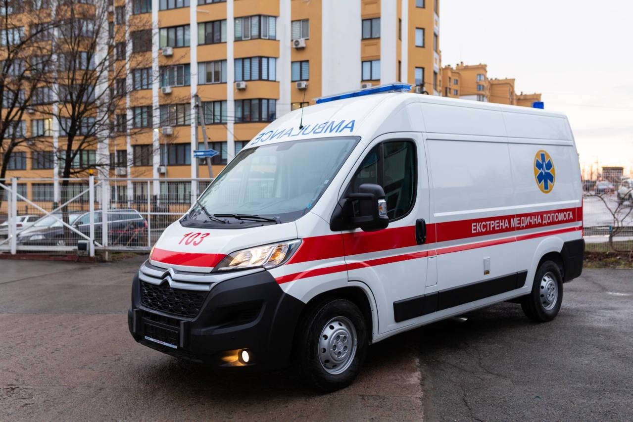 Для Київщини закупили 48 автомобілів швидкої допомоги
