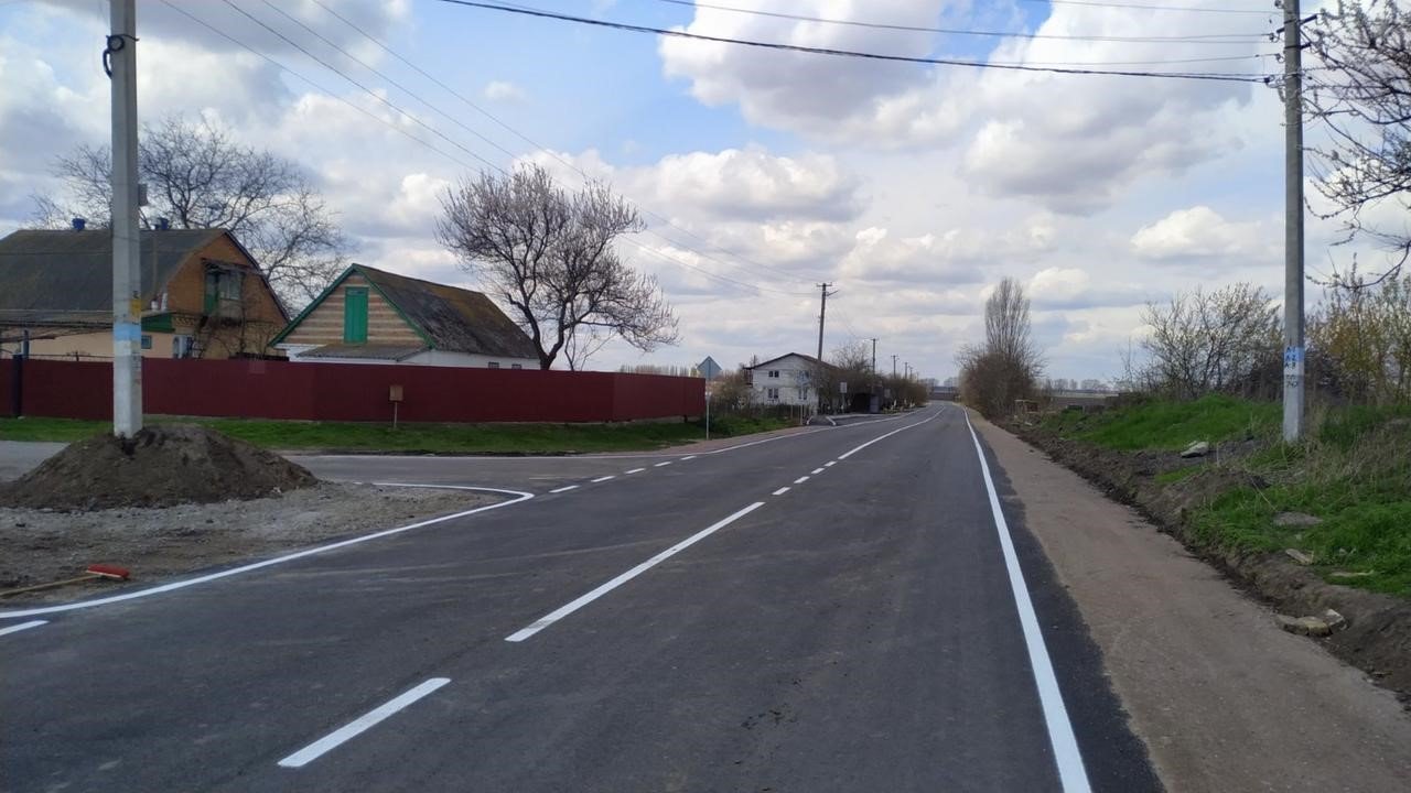 В Броварському районі відремонтовано дорогу 100405 Глибоке - Городище