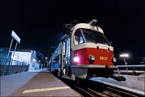 В Киеве на две недели закрывается движение трамваев №4 и №5 и отменяется остановка городской электрички на станции “Троещина-2”