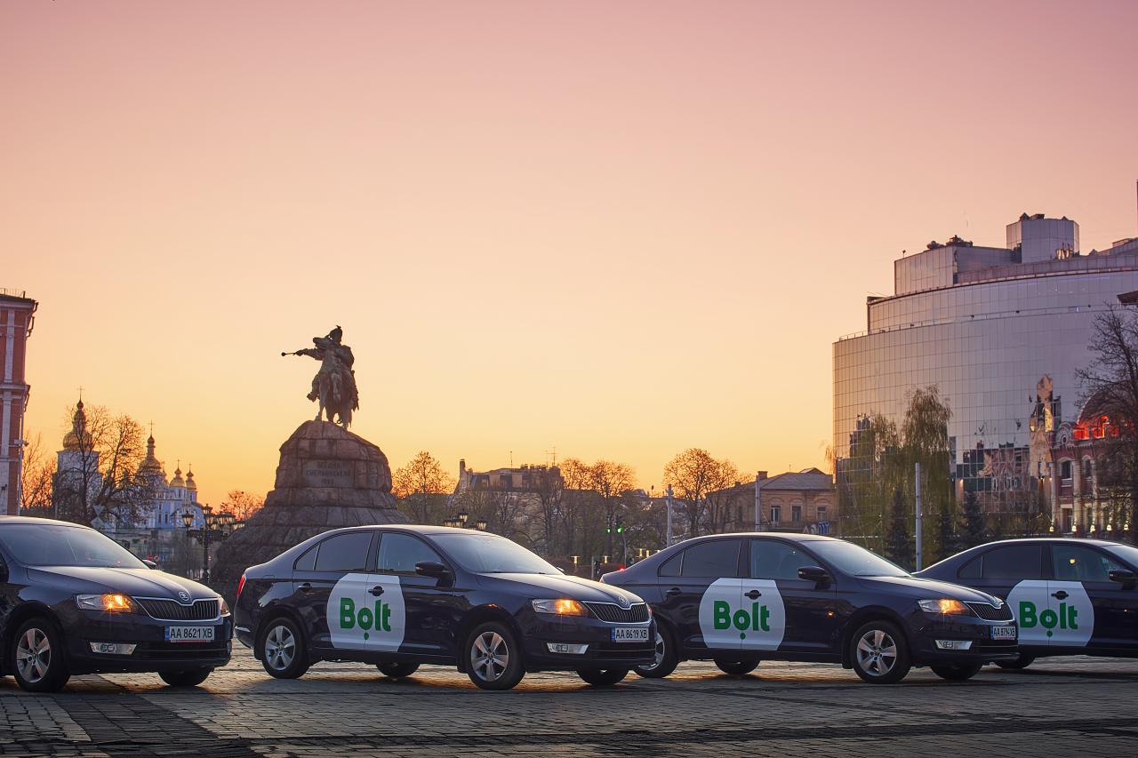 Антимонопольный комитет разберется с резким ростом цен на услуги такси в Киеве