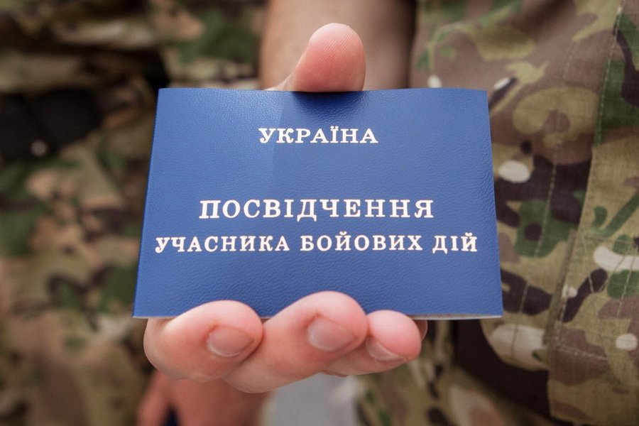 Кличко отменил 7 распоряжений о деятельности совета ветеранов АТО
