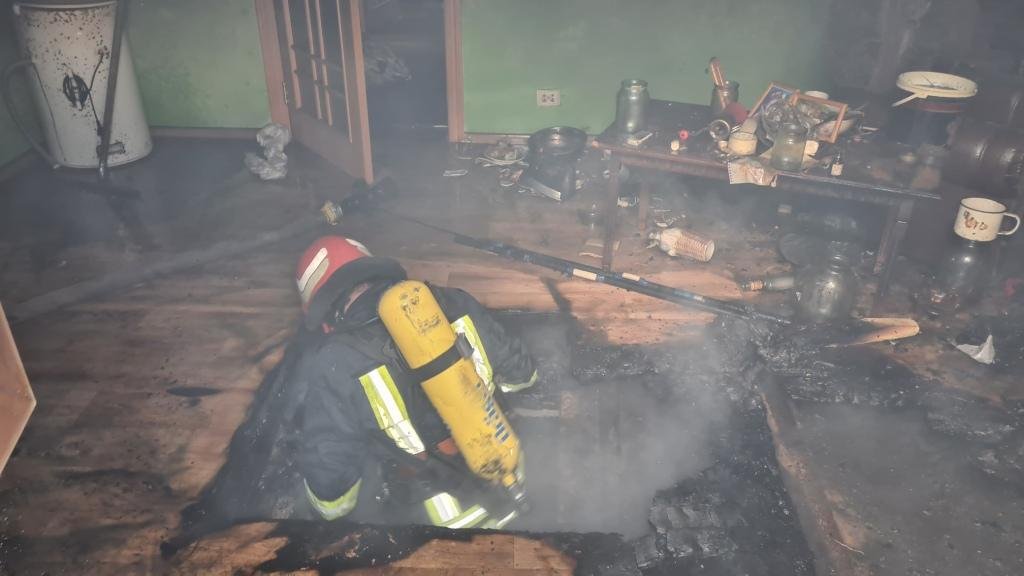 В Богуславском районе Киевщины при пожаре в частном доме погиб его владелец