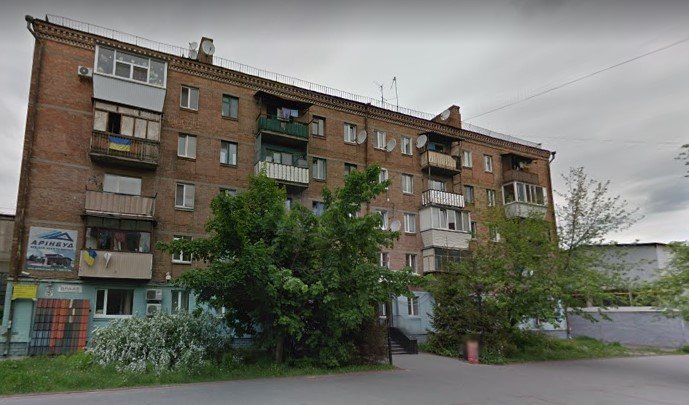 КГГА просят принять пятиэтажный дом на улице Куреневской в коммунальную собственность