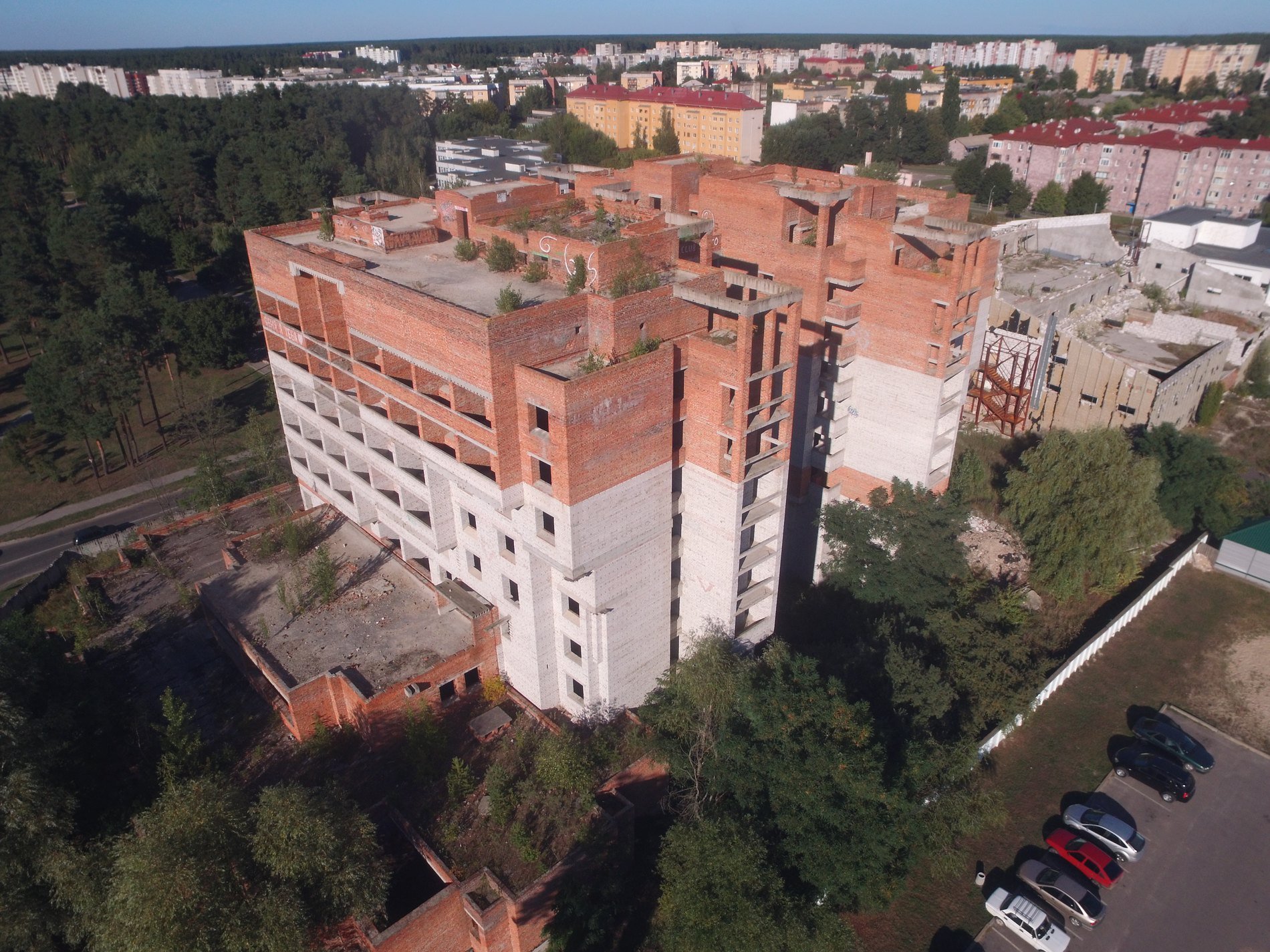 Фонд Держмайна продав в Славутичі готель за понад 2 млн грн
