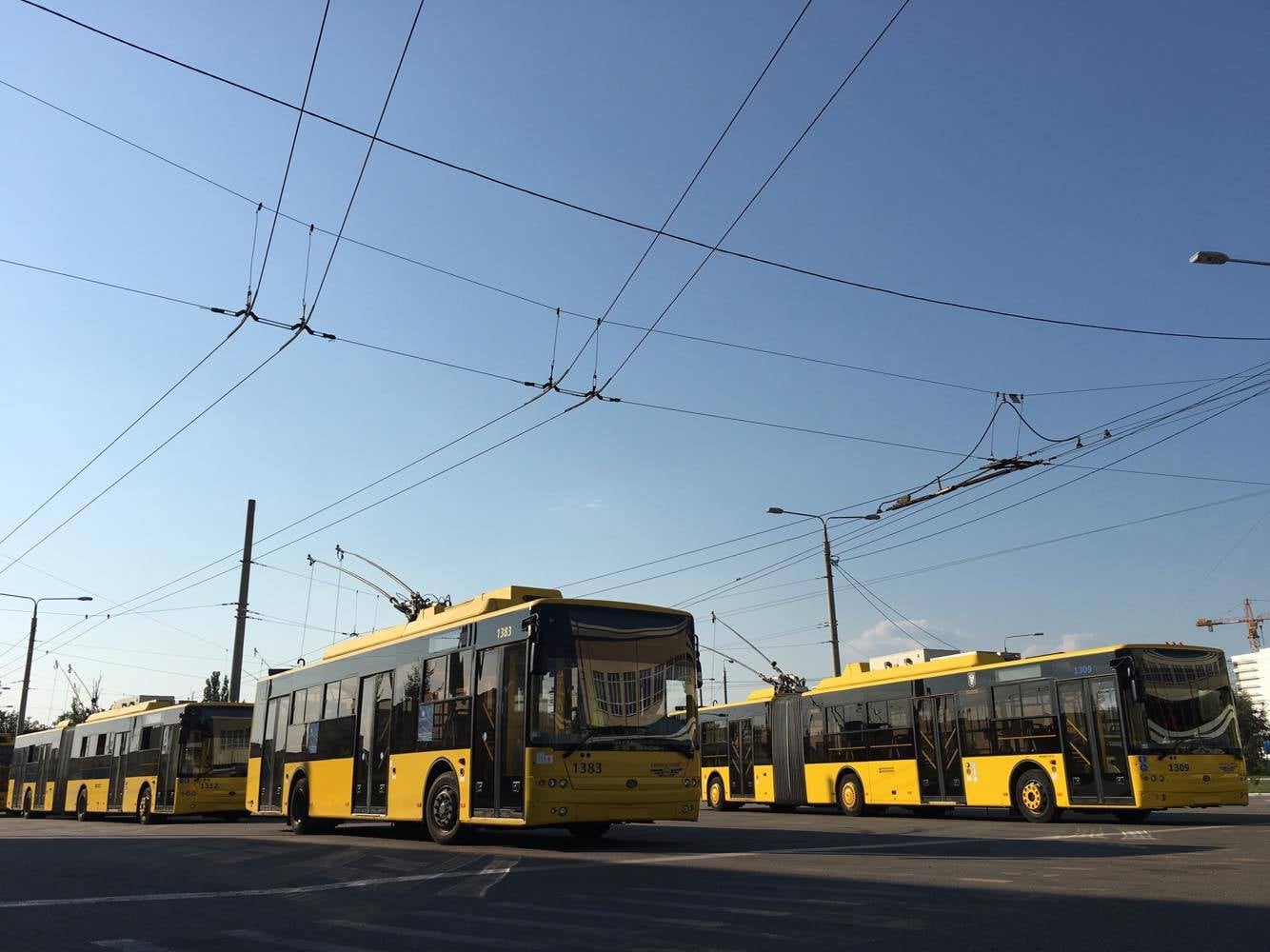 Маршруты пяти столичных троллейбусов будут изменены в ночь на субботу, 12 июня (схемы)