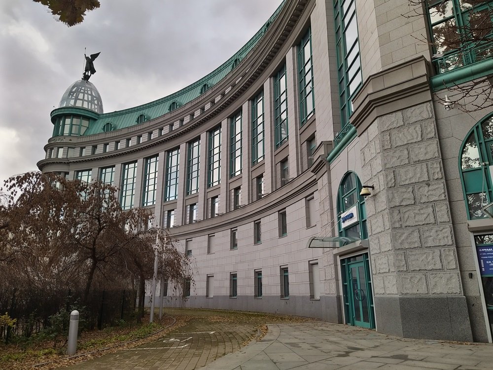 Офис ликвидируемого банка “Аркада” в Киеве не смогли продать даже снизив цену на 30%