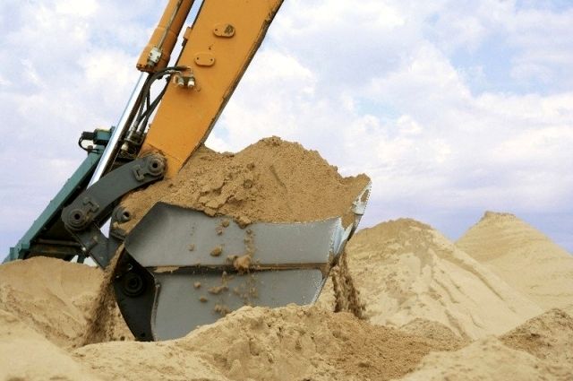 На Киевщине государству возвращен земучасток с карьером по добыче песка стоимостью 635 млн гривен