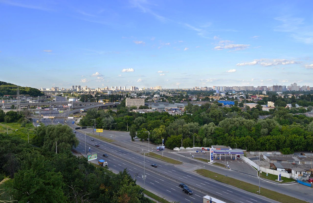 Власти Киева хотят обустроить в промзоне на Теличке новый административно-деловой центр
