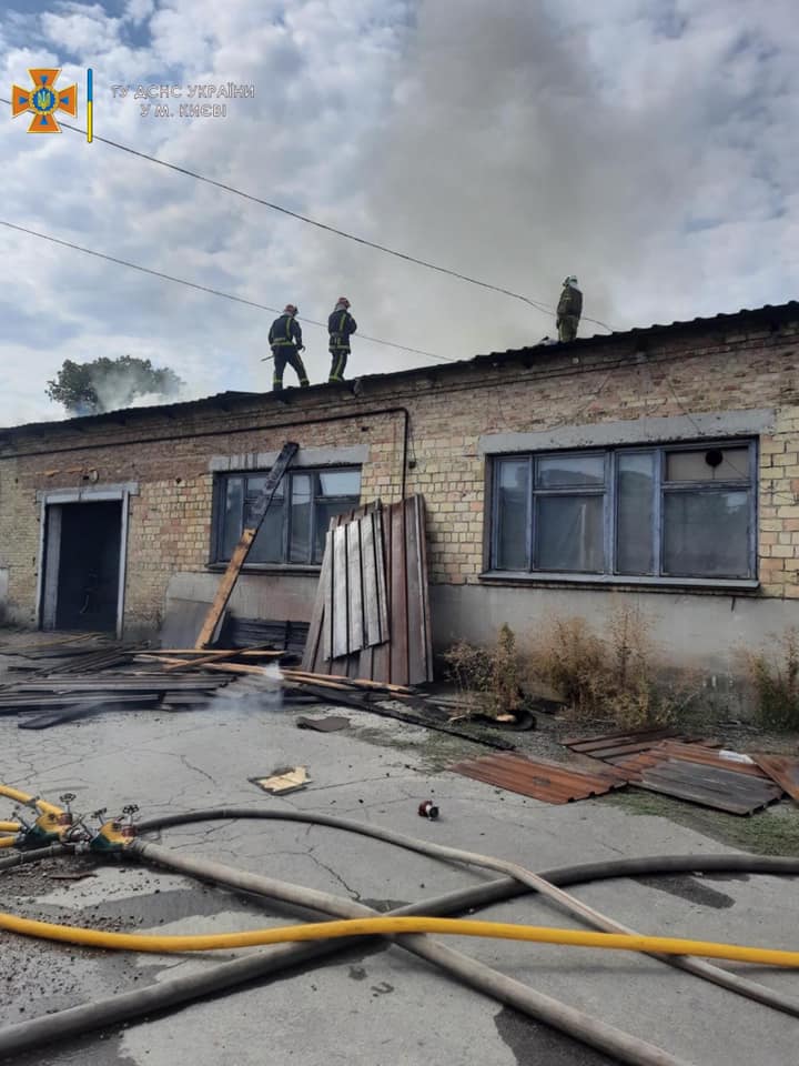 За прошлую неделю столичные спасатели ликвидировали 60 пожаров