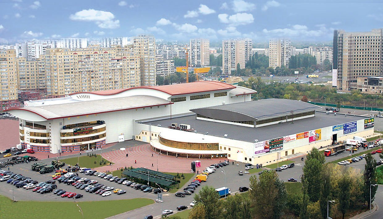 В Киеве проведут инвестконкурс по строительству паркинга на Броварском проспекте