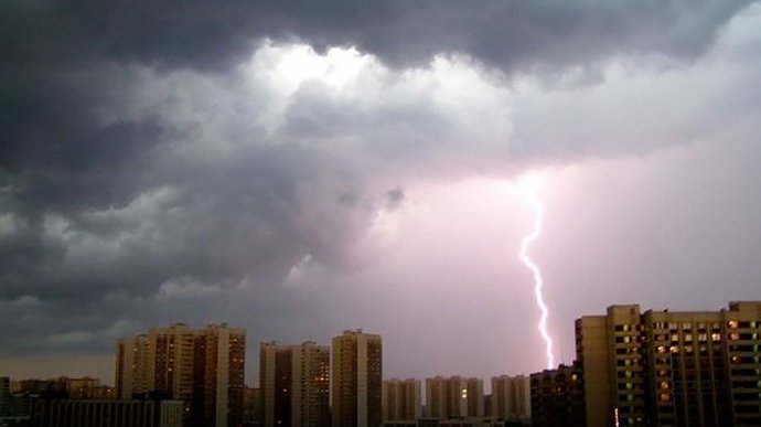 Киевлян предупредили об ухудшении погодных условий до конца суток 19 сентября