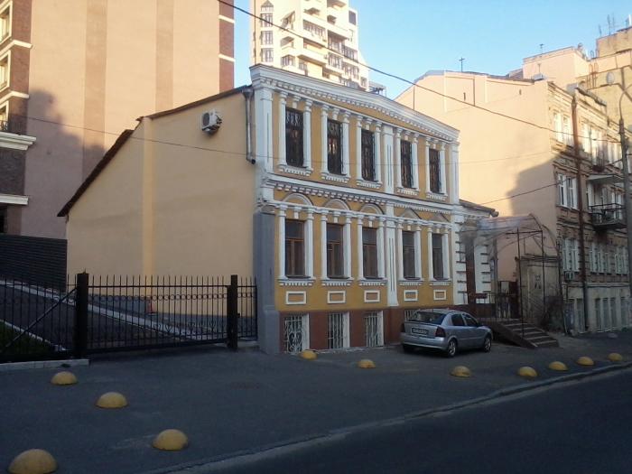 В КГГА заявляют о предотвращении возможного сноса старинного дома на Тургеневской
