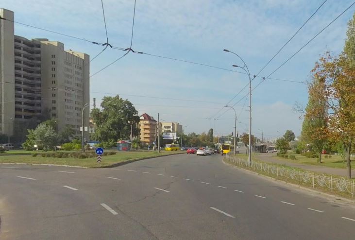 Движение на части столичной улицы Героев Днепра будут перекрывать две ближайшие ночи (схема)