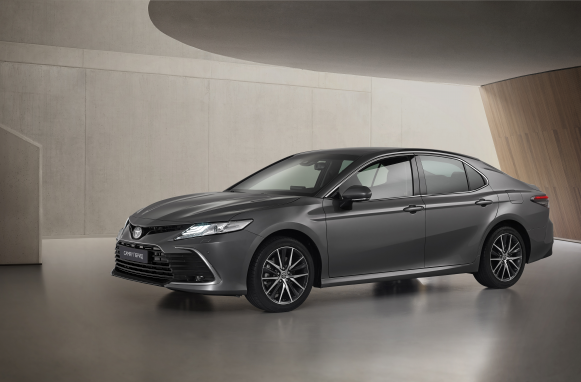 Автопарк КГГА пополнится 10 новыми автомобилями марки Toyota