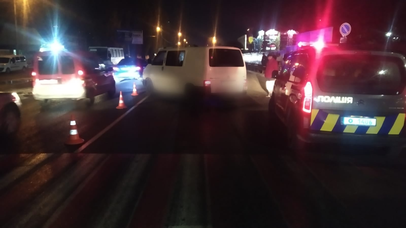 В Броварах Volkswagen Transporter сбил насмерть пешехода