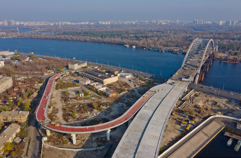 Сроки сдачи Подольско-Воскресенского моста в Киеве снова перенесли