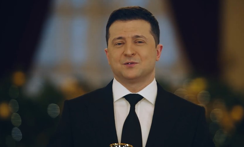 Зеленский поздравил украинцев с Новым годом (видео)