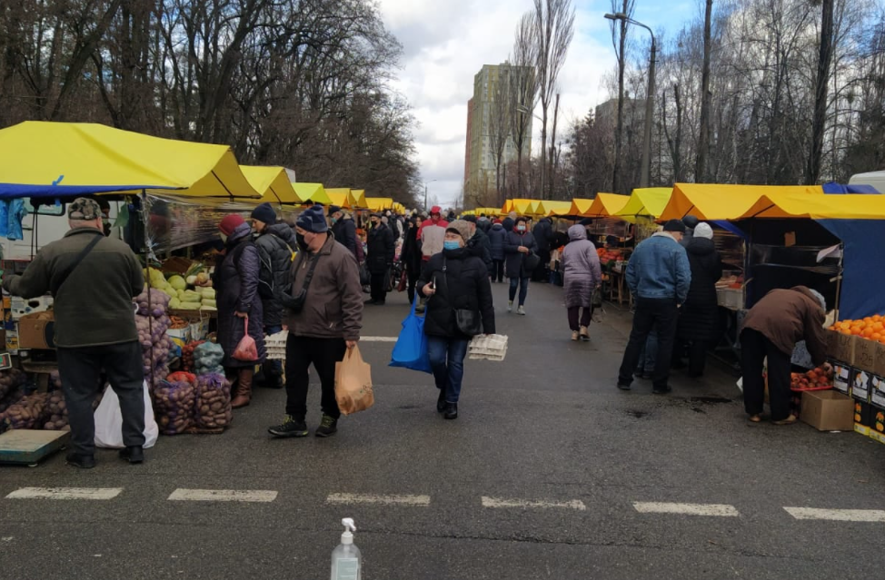 Сегодня, 23 февраля, ярмарки пройдут в семи районах Киева (адреса)