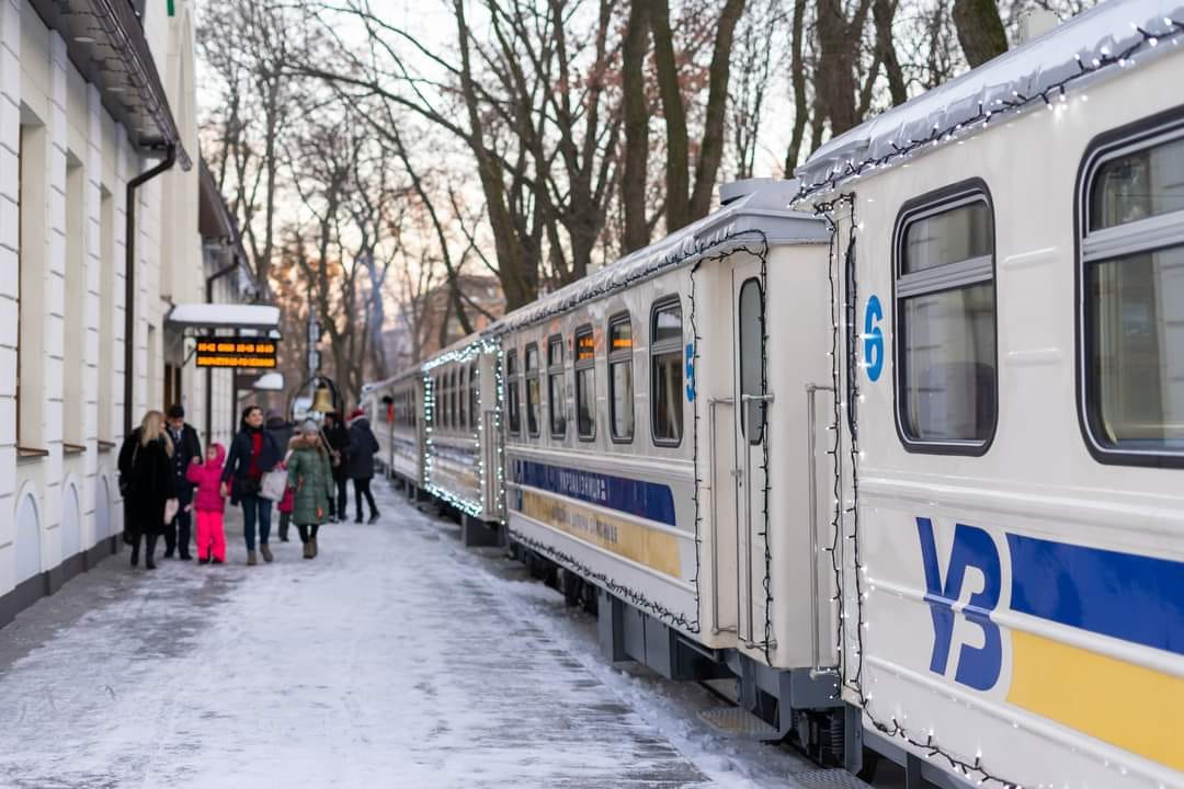 Киевская детская железная дорога завершила сезон (фото)