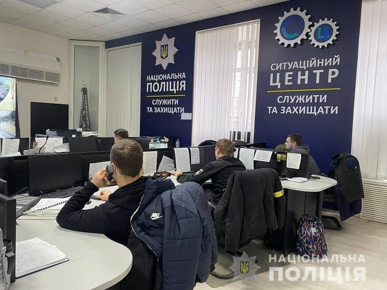 В Києві у зв’язку з перевантаженням лінії 102 опубліковано додаткові телефони для звернень