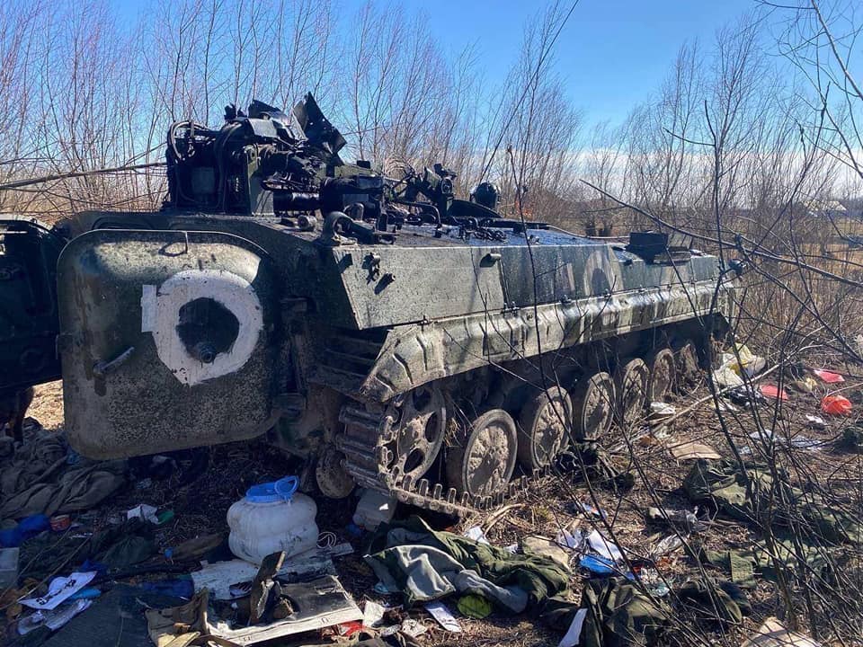 На території Донецької та Луганської областей за минулу добу відбито вісім атак ворога