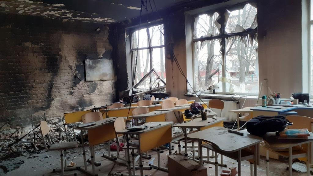 Внаслідок агресії рф на Київщині зруйновано або постраждало 120 шкіл
