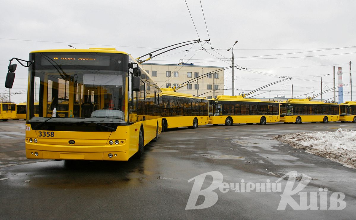 З п’ятниці, 15 квітня, в Києві відновлять роботу три тролейбусних маршрути