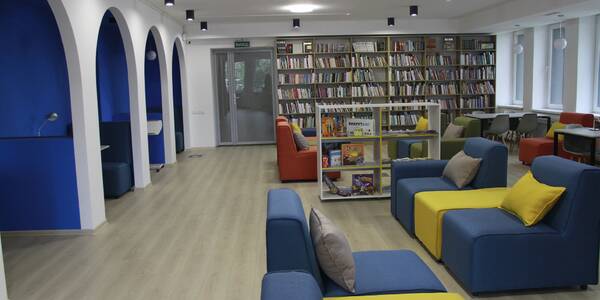 Столичні бібліотеки відновлюють роботу у 10 районах міста