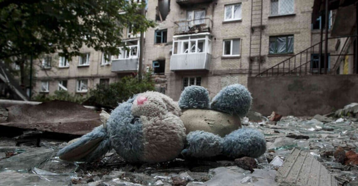 Через збройну агресію РФ в Україні постраждали більше 567 дітей, 205 загинули